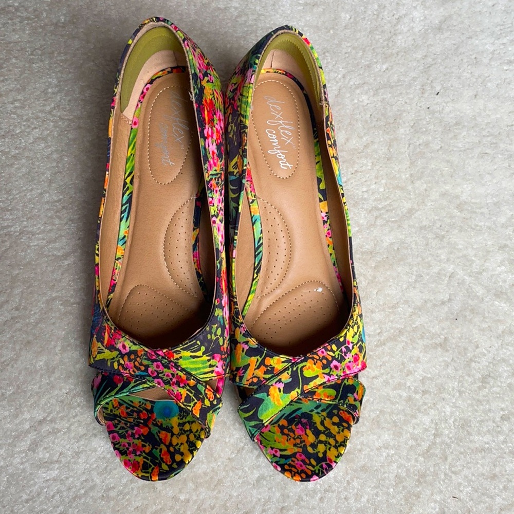 Wild flower open toed wedges